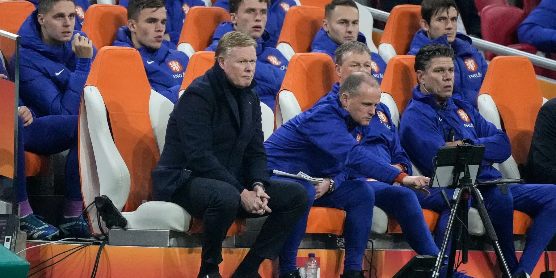 Van Basten kraakt 'saaie toestanden' Oranje: 'Geen initiatief, langzaam, bekeken'