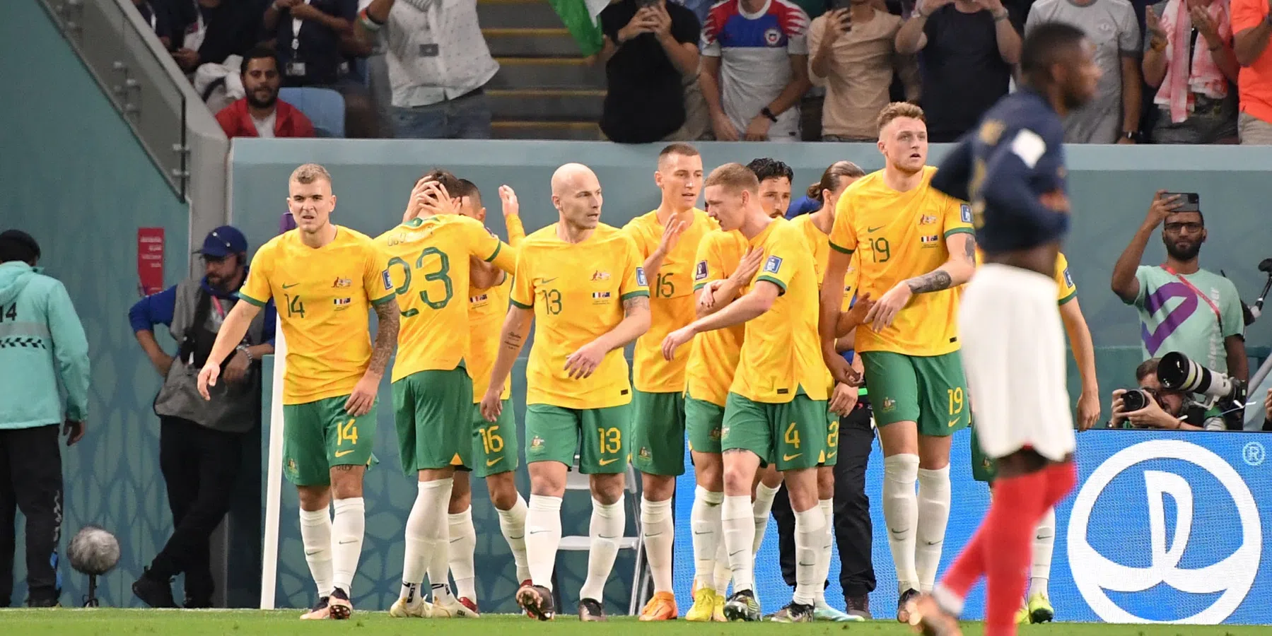 Australische voetballers doneren deel wedstrijdpremie