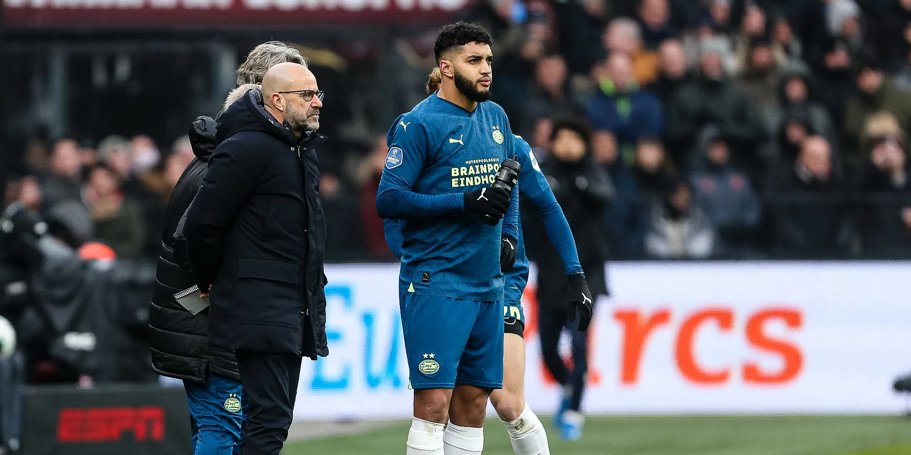 Bosz scheldt Dest de huid vol tijdens Feyenoord - PSV