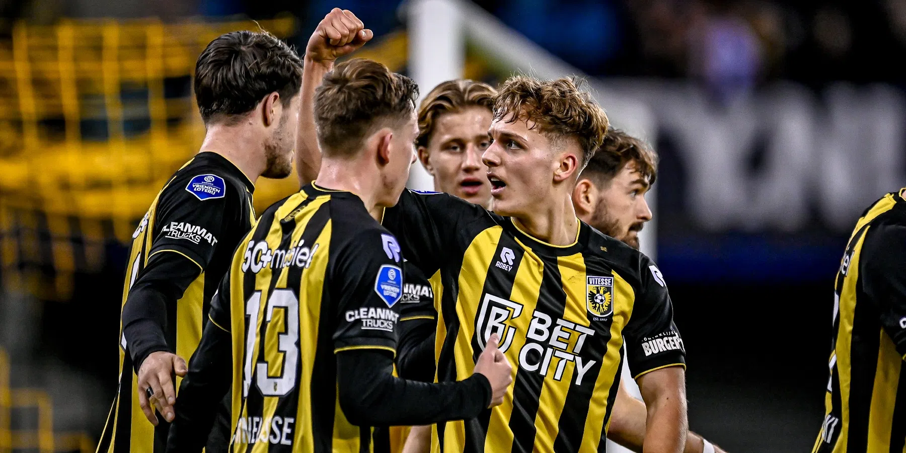 Vitesse verslaat Heracles Almelo met 2-0