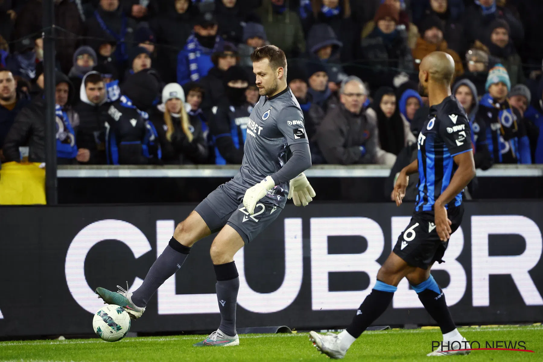 Mignolet duidelijk na VAR-fases Club Brugge: “Het is niet eens discutabel”