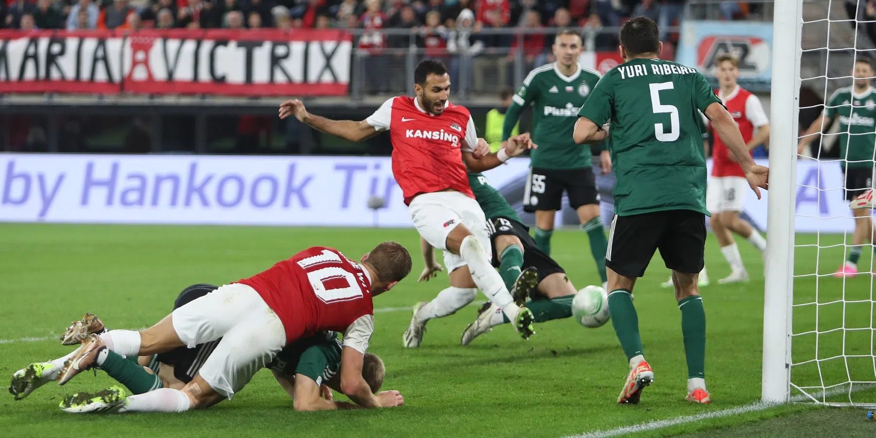 Wedden op een overwinning van AZ en goal van Pavlidis tegen Legia Warschau