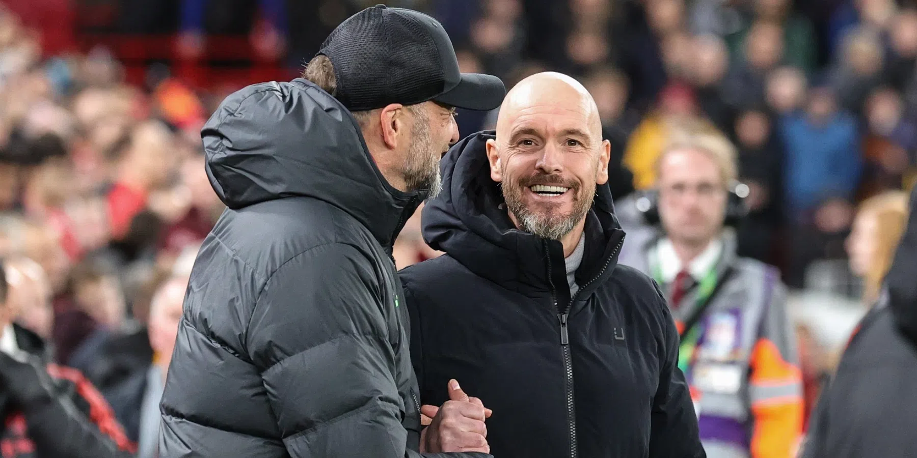 Ten Hag en Manchester United overleven Anfield-storm