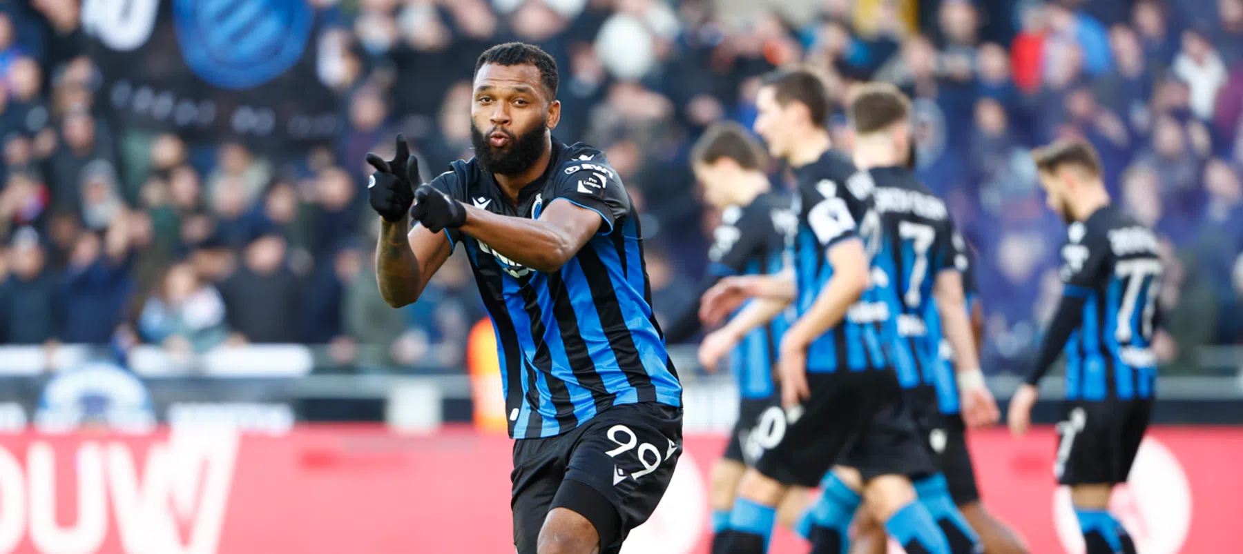 Club Brugge wint beladen match van KAA Gent 