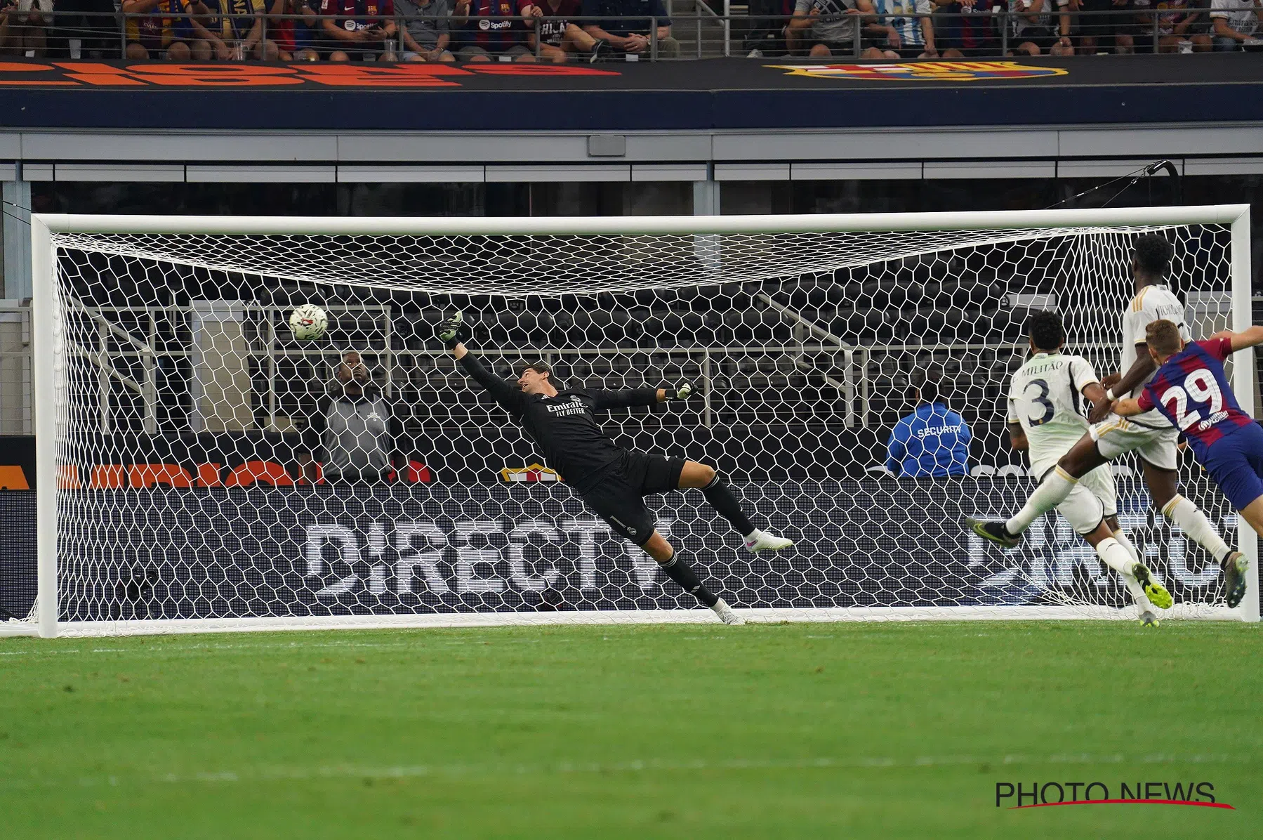 Courtois doet zijn verhaal en zegt EK af