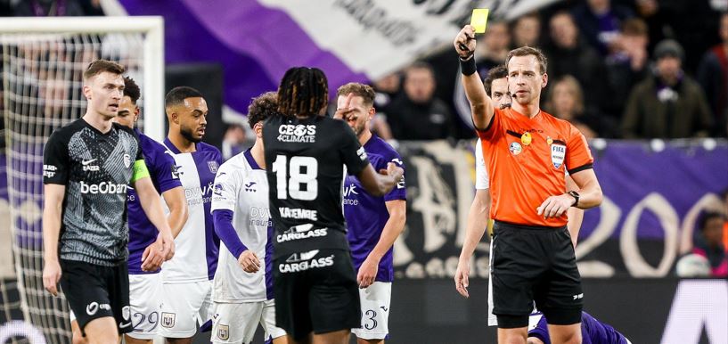 Genk overweegt om duel tegen Anderlecht te herspelen