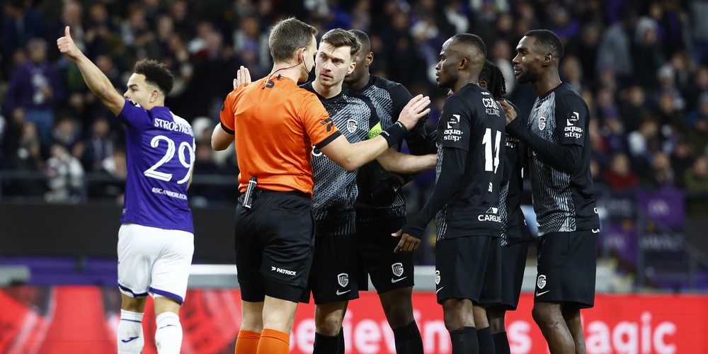 Anderlecht spreekt na klacht van Genk en VAR-debacle