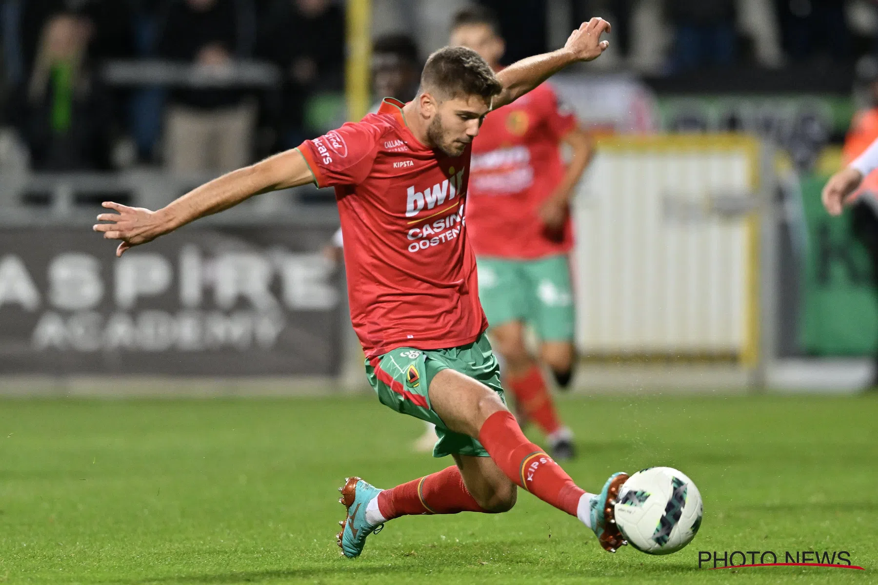 ‘Tanghe maakt pikante transfer van KV Oostende naar Zulte Waregem’