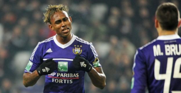 Kanu vervoegt KVV Zelzate en blikt terug op periode bij RSC Anderlecht