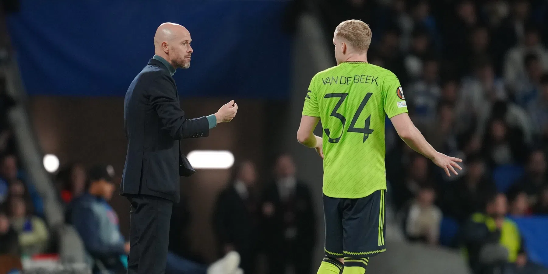 Ten Hag verklaart Van de Beek-fiasco