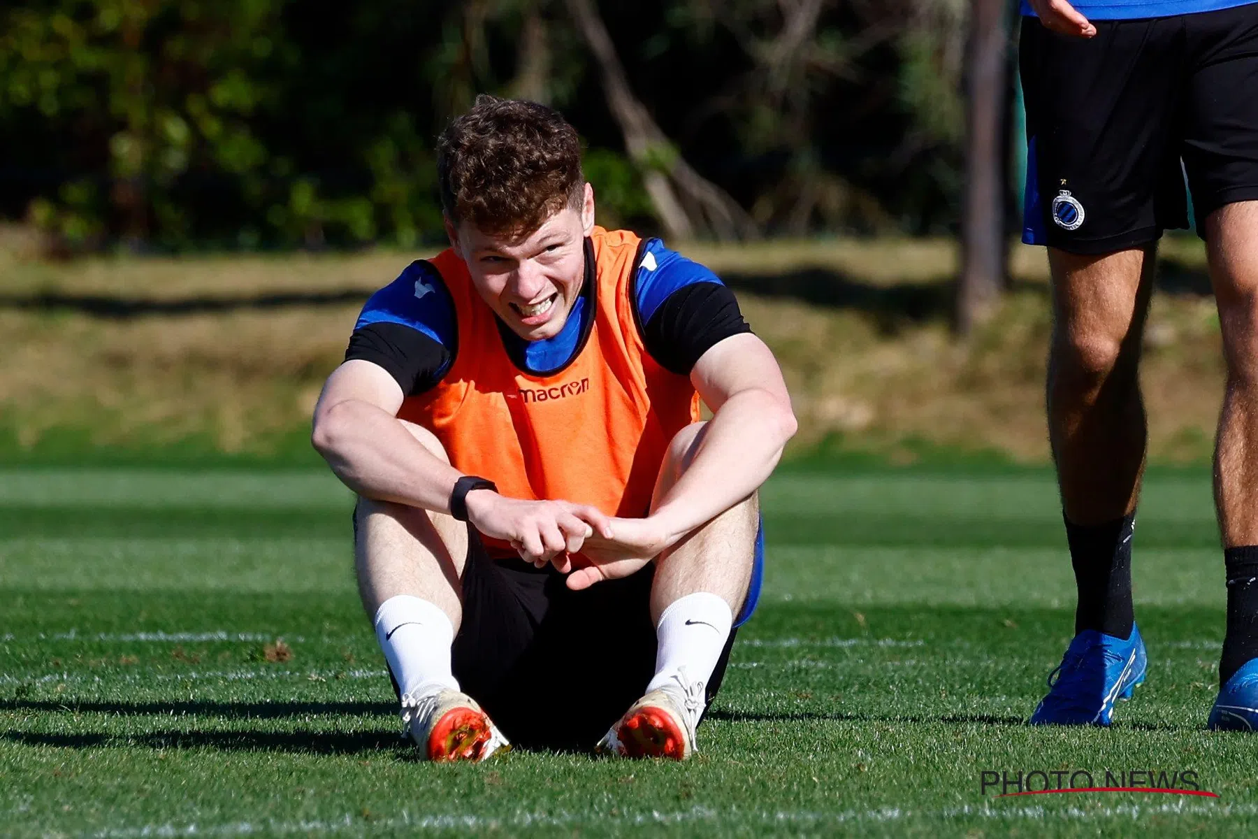 Skov Olsen verlaat uit voorzorg training Club Brugge