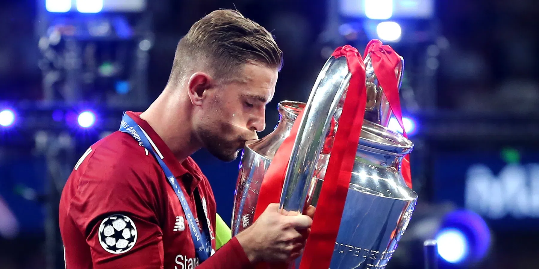 Wat haalt Ajax in huis met Jordan Henderson?