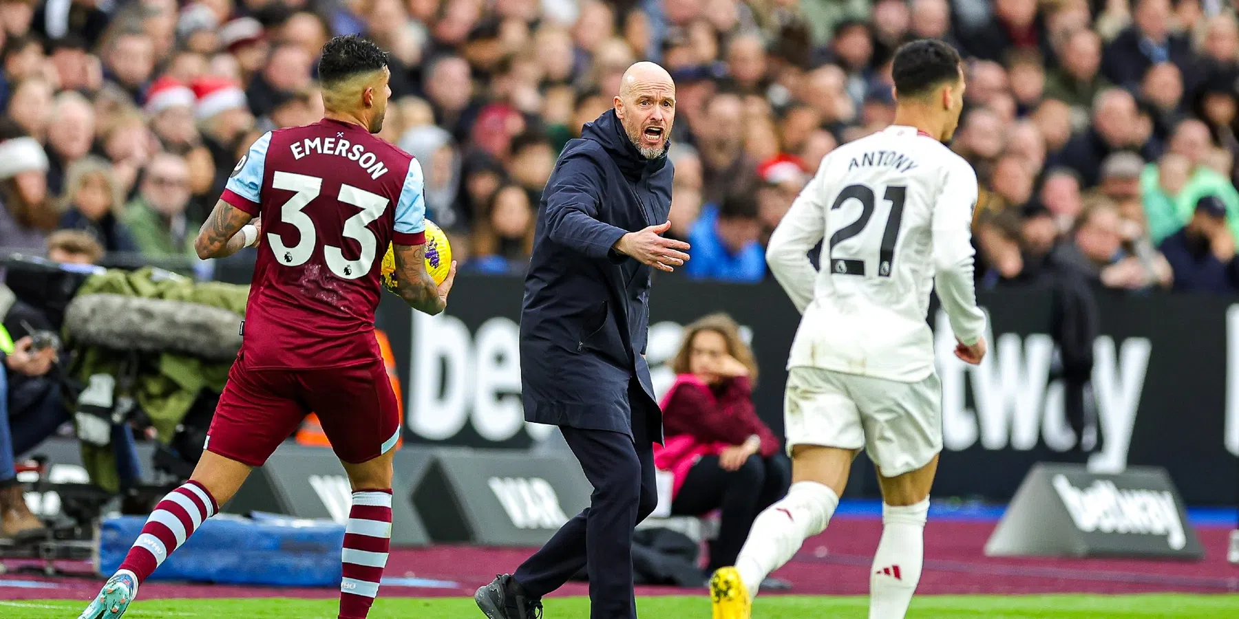 Ten Hag geeft reden voor Antony-vormdip: 'Bij Ajax zag ik effectiviteit'