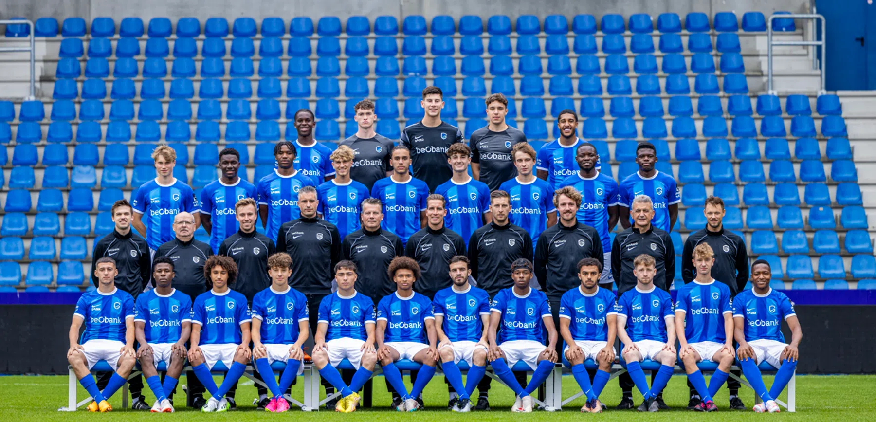 Jong Genk tegenover Deinze in Challenger Pro League