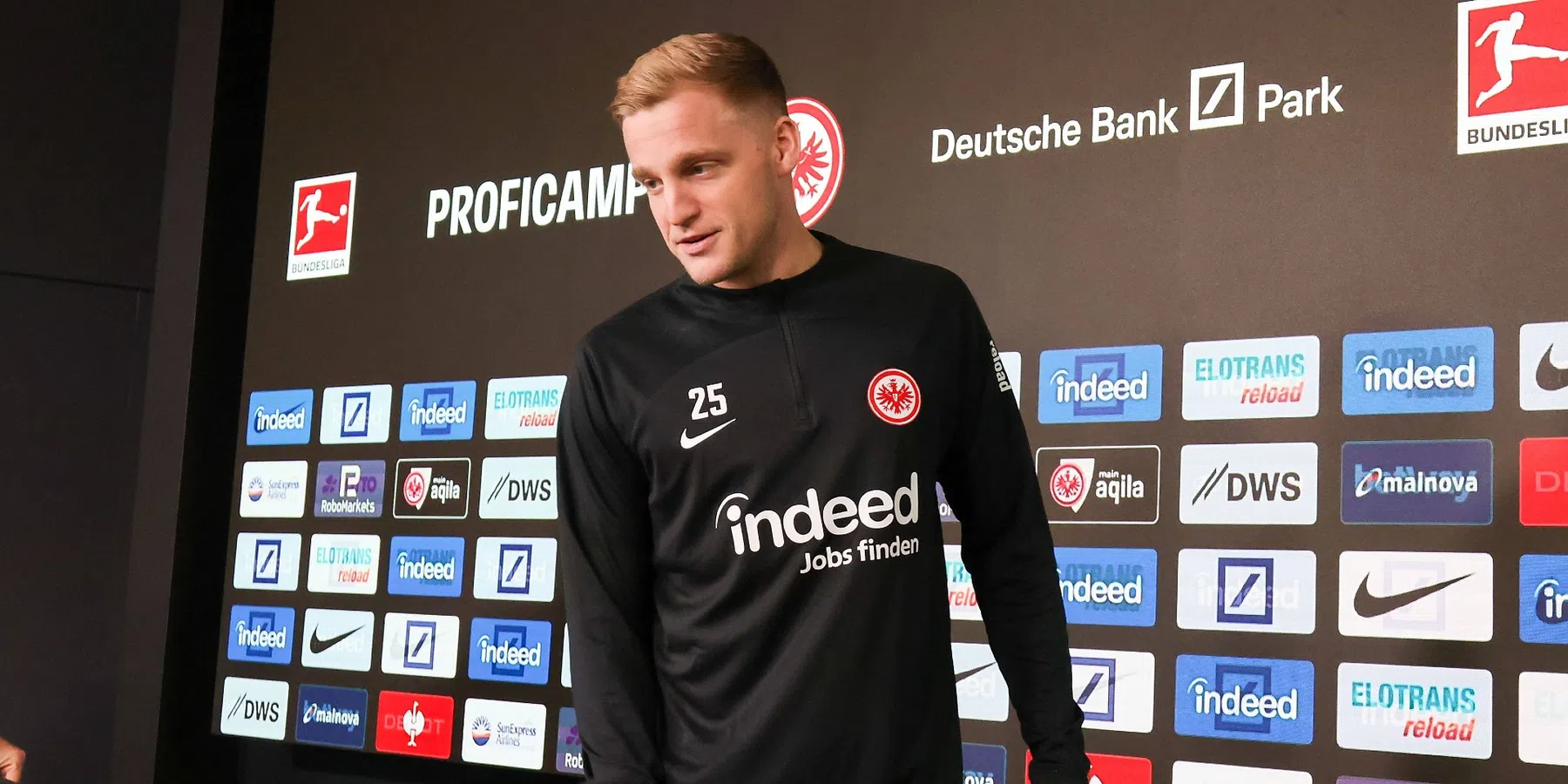 Donny van de Beek blikt terug op Eintracht-debuut