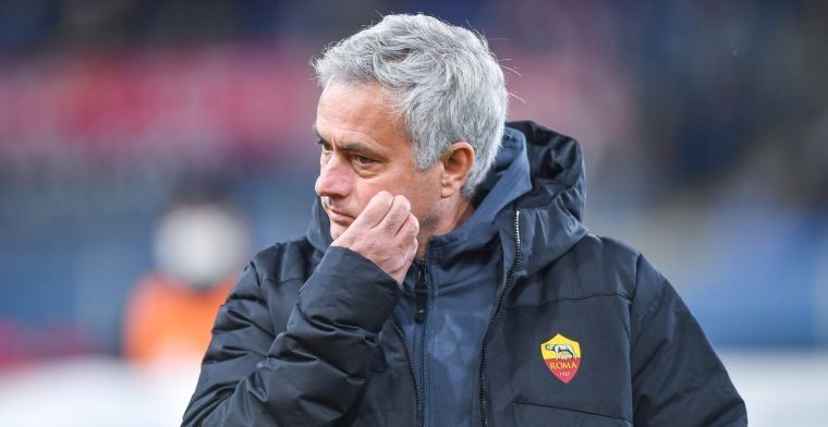 Mourinho reageert kort op ontslag bij Roma: Lukaku steunt oefenmeester
