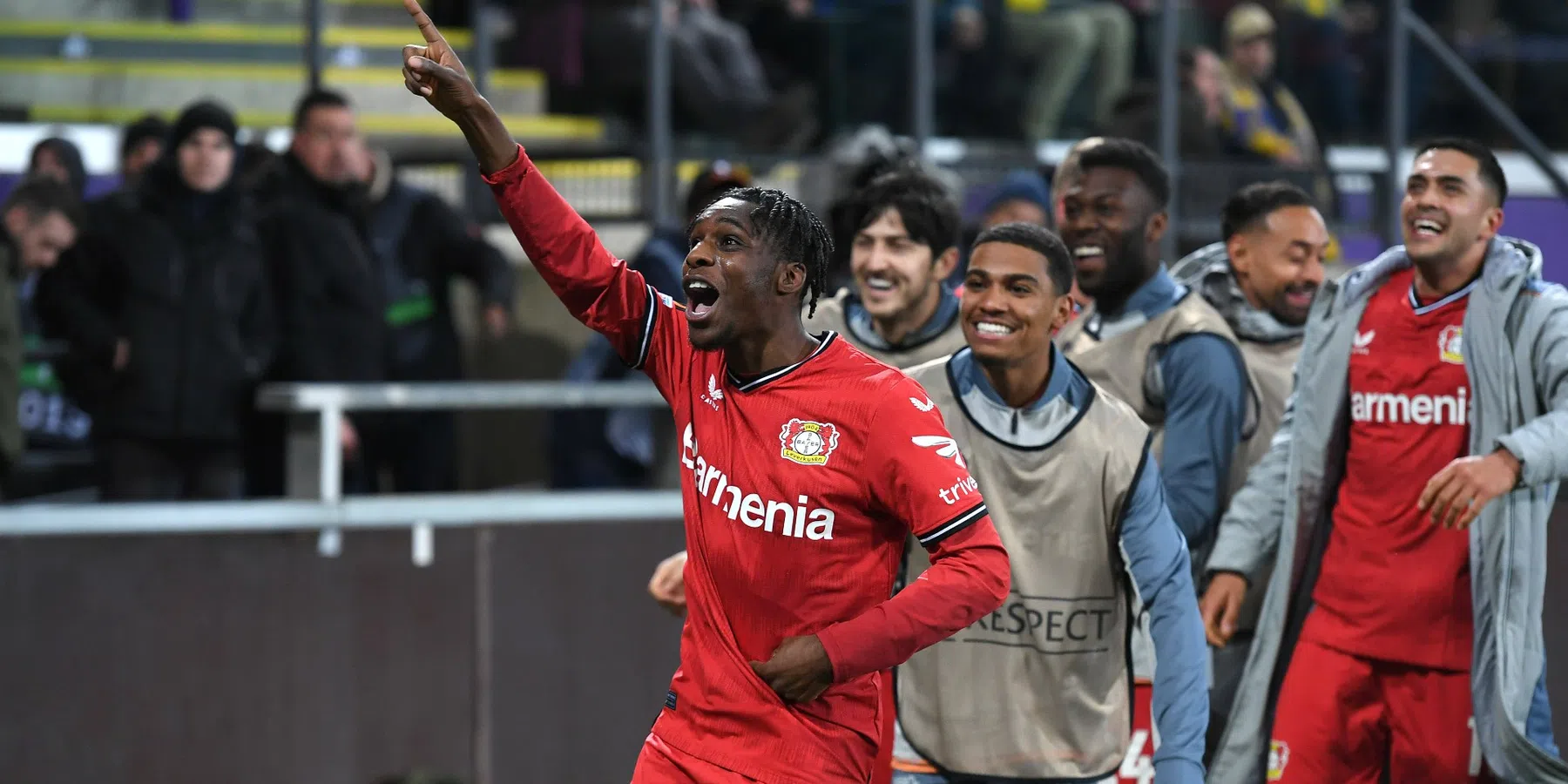 Hoge odd voor landstitel Leverkusen