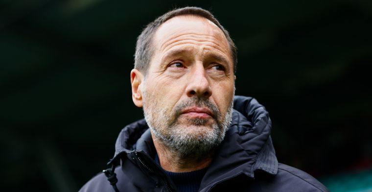 Van 't Schip prijst drietal van 'kwetsbaar' Ajax