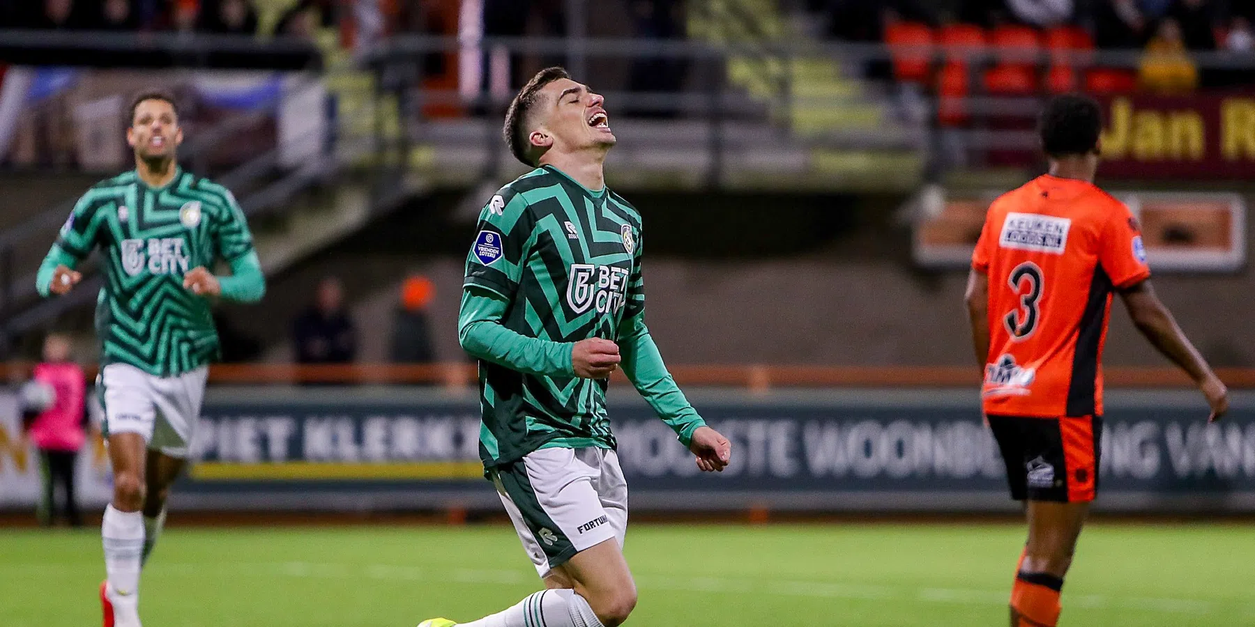 Fortuna Sittard Pakt Eerste Uitzege Na Draak Van Een Wedstrijd In Volendam