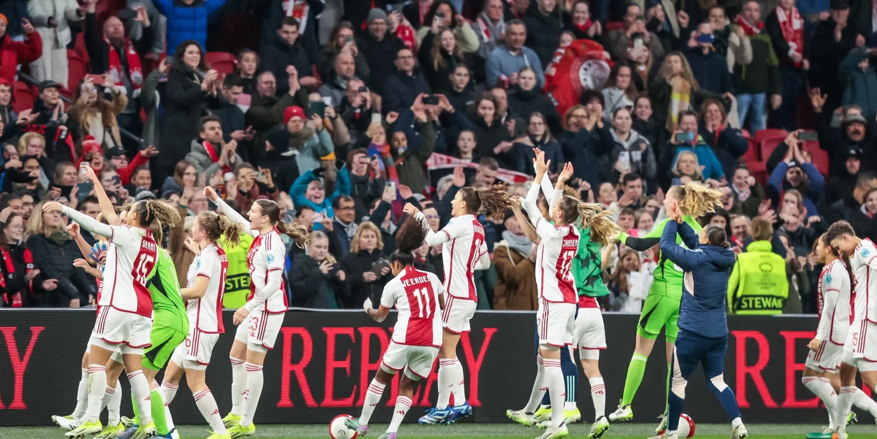 Ajax vrouwen gaan verder in Champions League