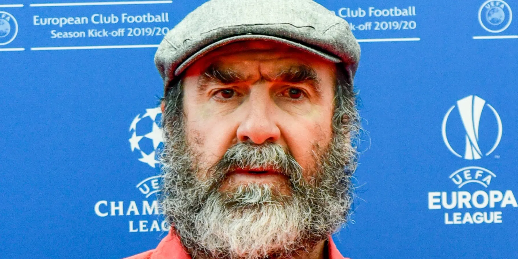 Cantona komt als zanger naar Nederlandse theaters