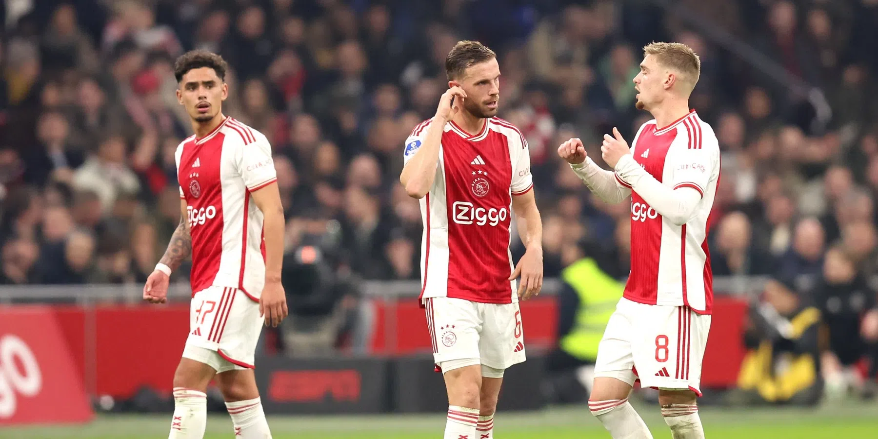 Valentijn fileert Henderson na 'armoedig' Ajax-debuut