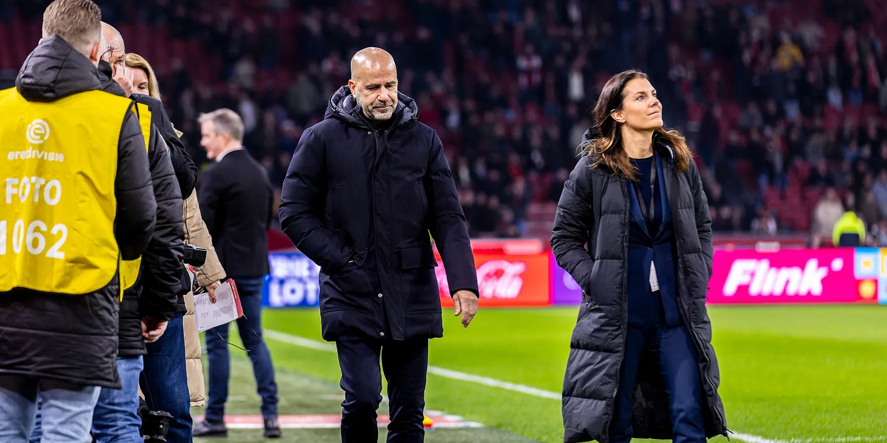 Bosz is streng voor één speler bij PSV: 'Maar er gaat nog veel meer fout'