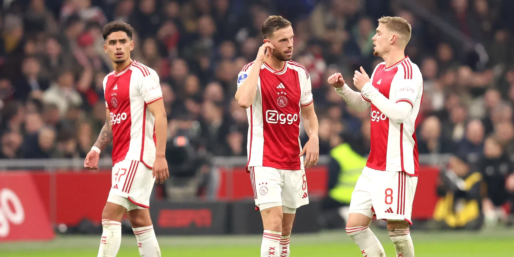 Kwakman benoemt opvallende Ajax-statistiek: 'Twee kilometer meer dan onder Steijn'