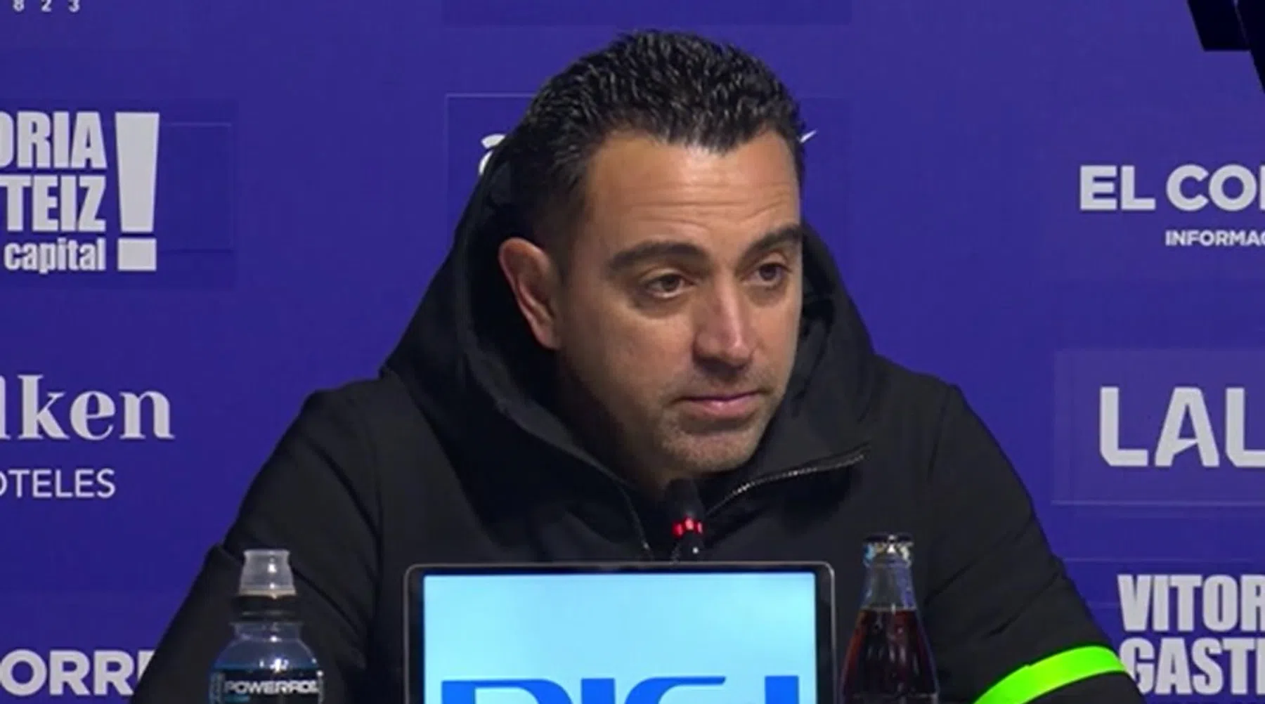 Xavi: 'Arbiters hebben het op Barça gemunt'