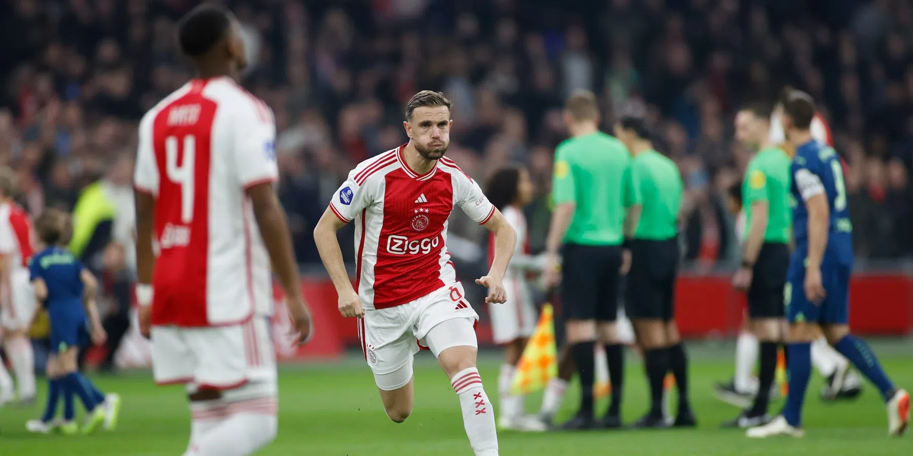 Hato maakt indruk op Henderson bij Ajax