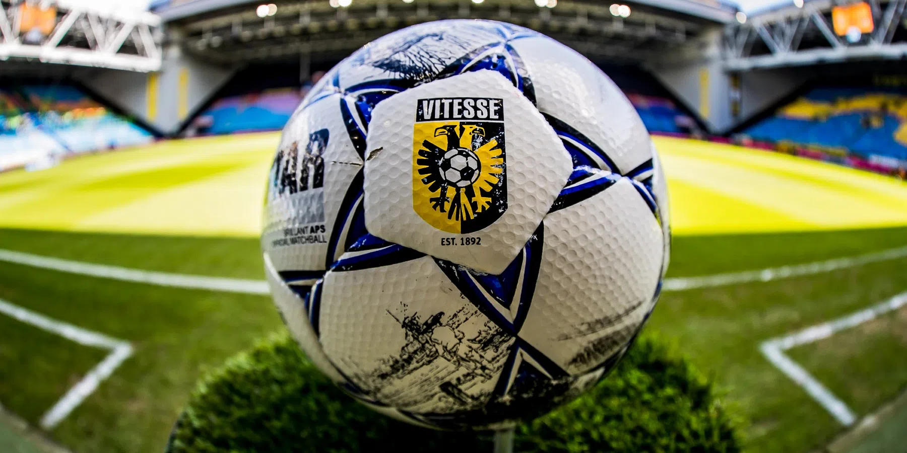 Vitesse-trainer Patrick Ax op non-actief na incident