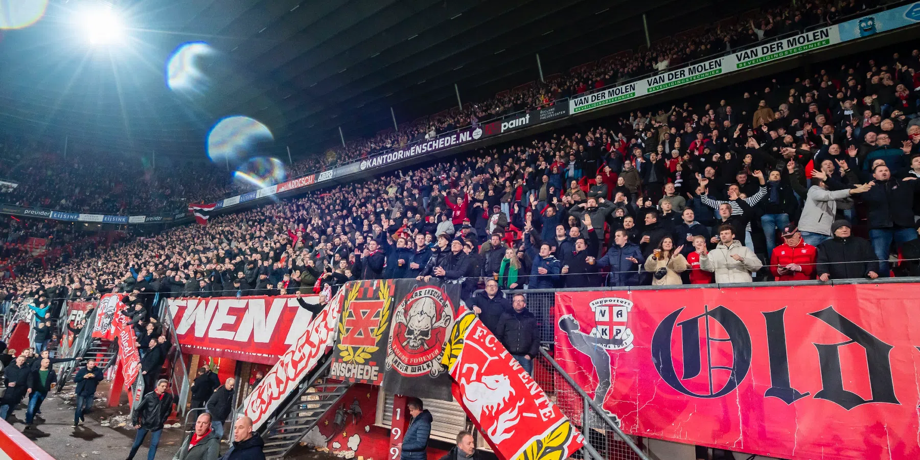 KNVB deelt stadionverboden uit aan supporters van FC Twente