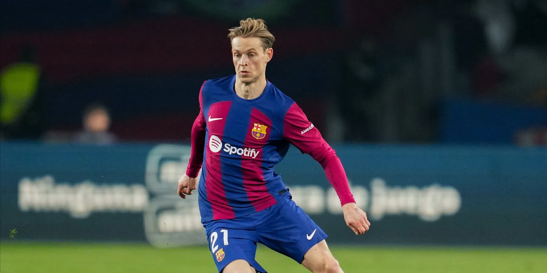 Opvallend gerucht uit Spanje: 'teleurgestelde' De Jong favoriet voor Barça-exit