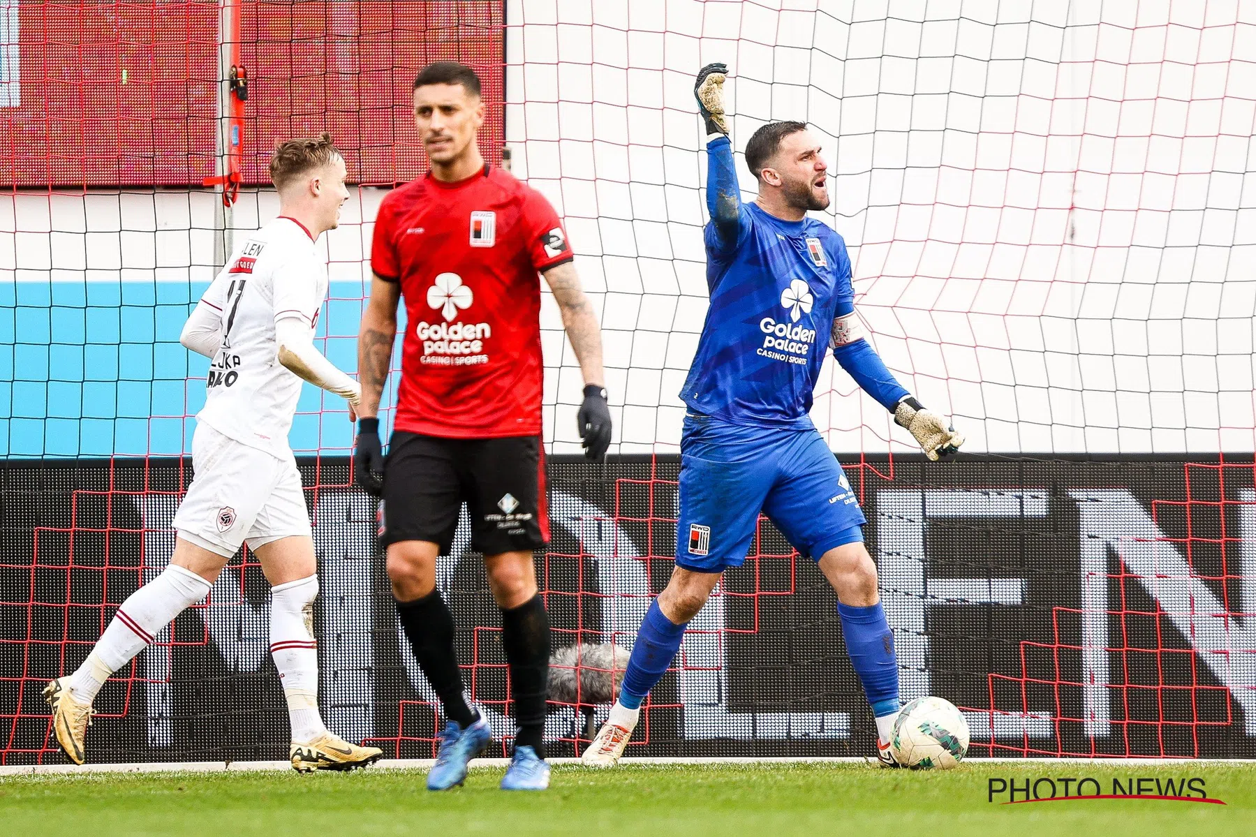 Defourny na RWDM – Antwerp