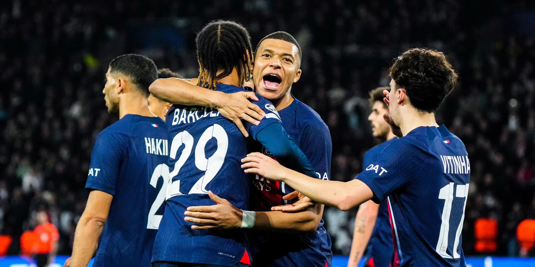 Bayern verliest, PSG hard op weg naar volgende ronde