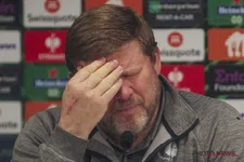 Thumbnail for article: Vanhaezebrouck na verloren match: ''Grasmat was UEFA onwaardig, pfff''