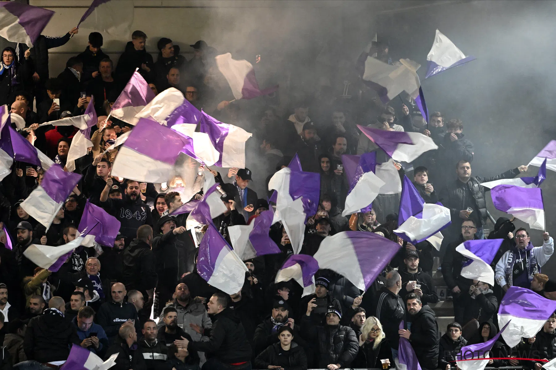 LIVE-Discussie: Patro Eisden tegenover RSCA Futures