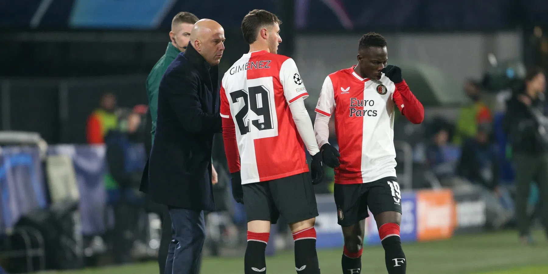 Boulahrouz en Van Basten zien Feyenoord aanvallend tekortkomen