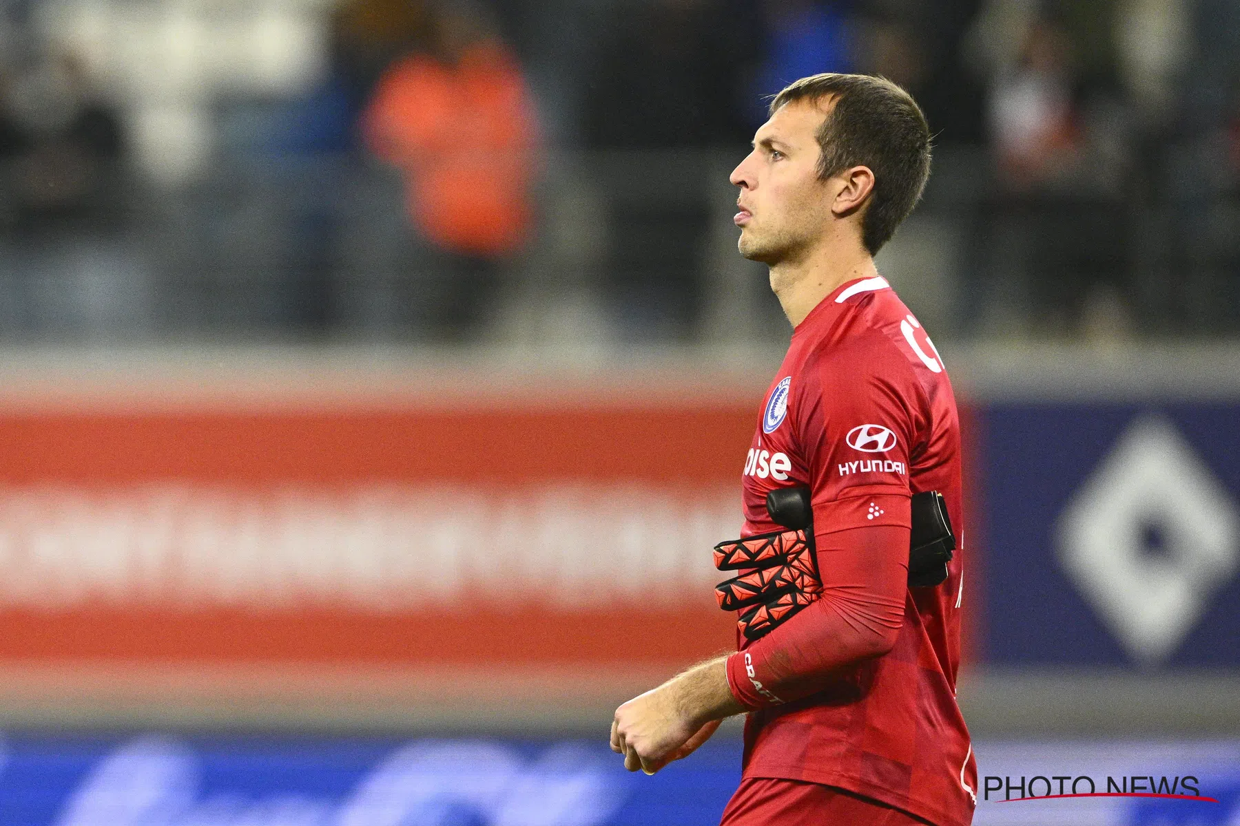 Roef (KAA Gent) wil afwezige fans trakteren: ''Op normaal niveau gaan we door''