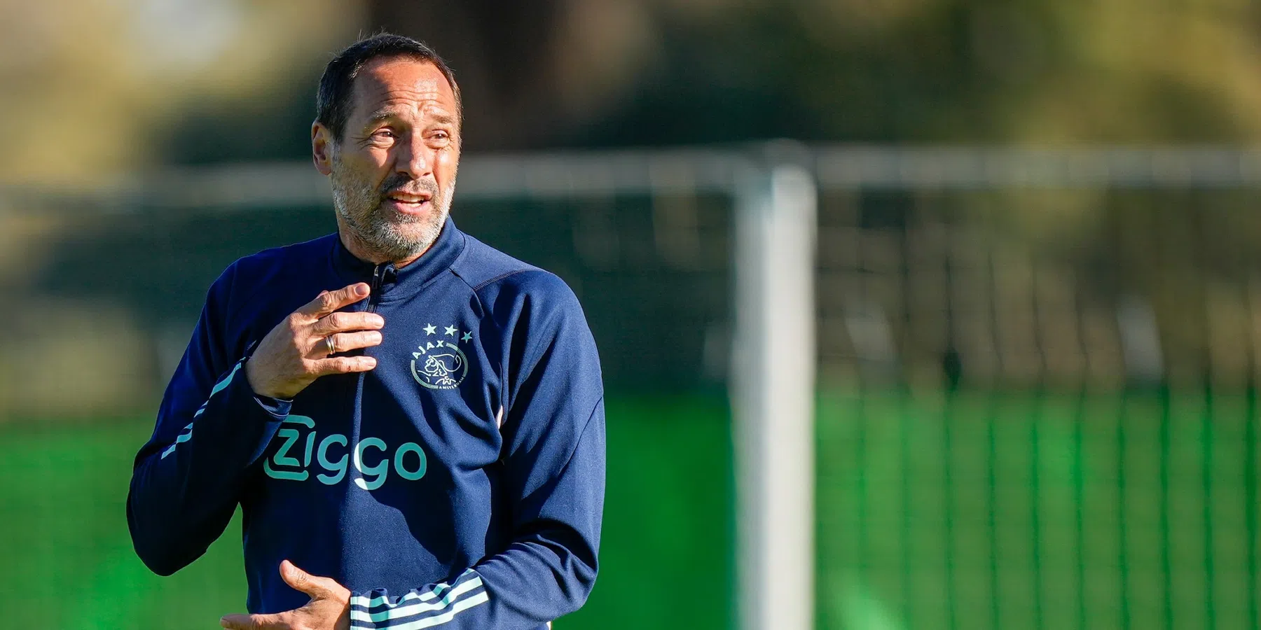 Ajax-selectie zou klagen over gebrek aan groepstraining onder Van 't Schip