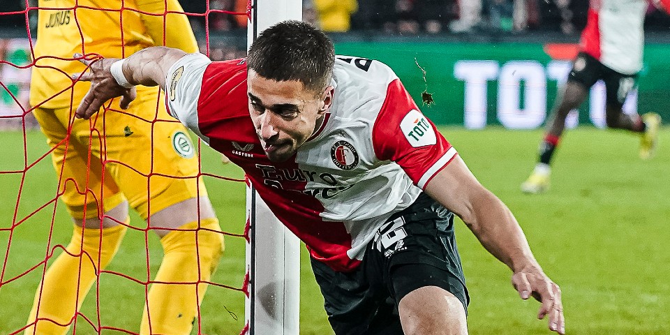 Feyenoorder Lingr heel blij en trots na winnende treffer tegen FC Groningen