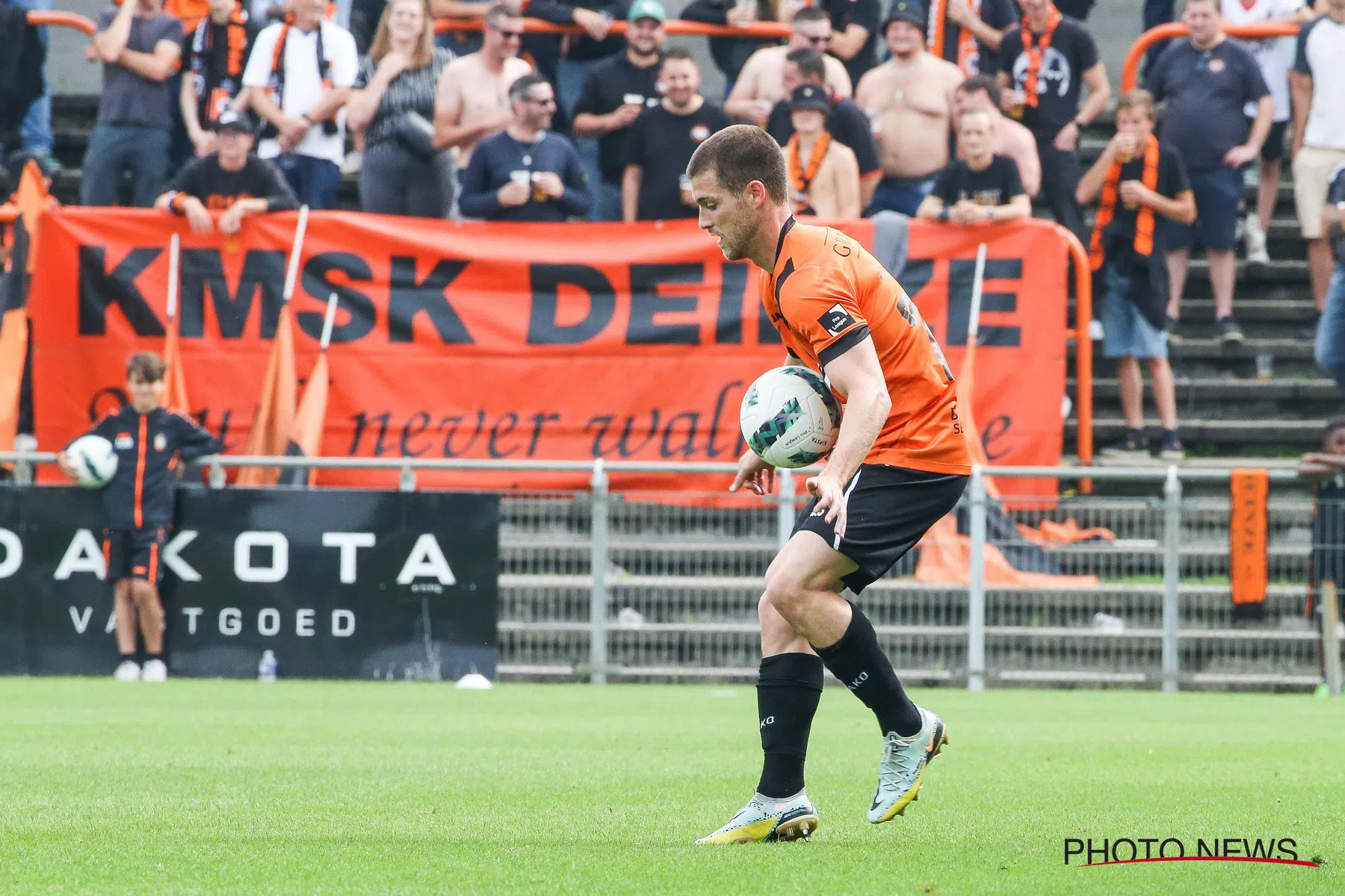 LIVE-Discussie: Deinze – RSCA Futures