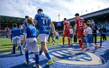 Thumbnail for article: "Op en naast het veld te braaf: Genkse fans mogen meer druk op refs uitoefenen"