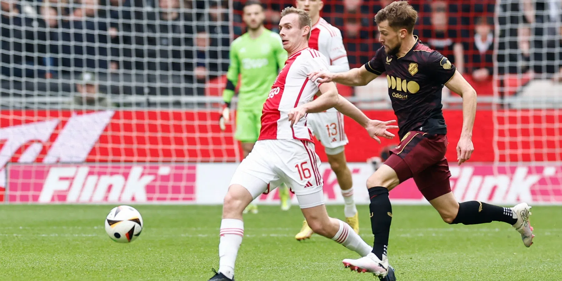 Mannsverk over zijn maanden na blessure bij Ajax