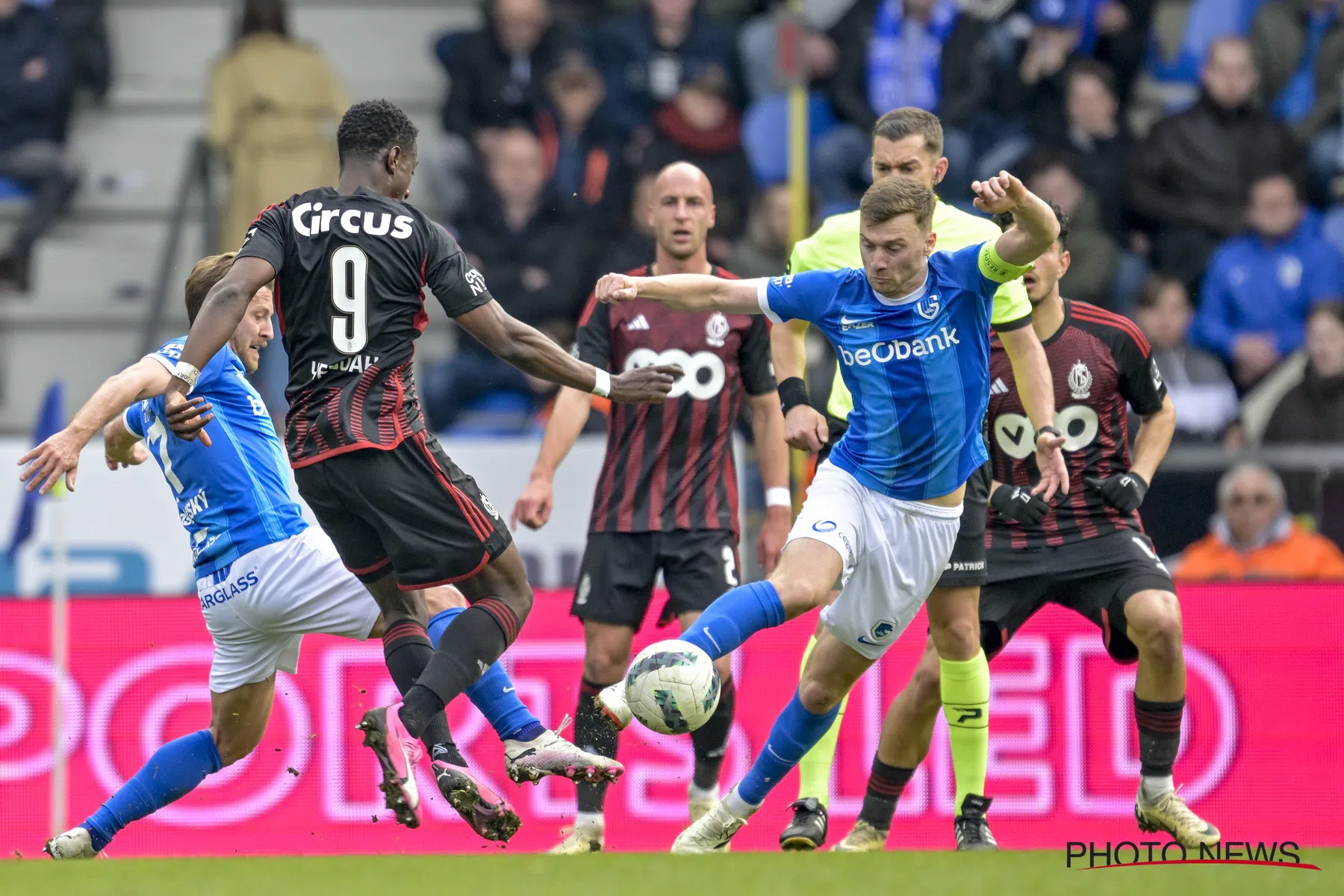 Genk weet nipt te winnen van Standard