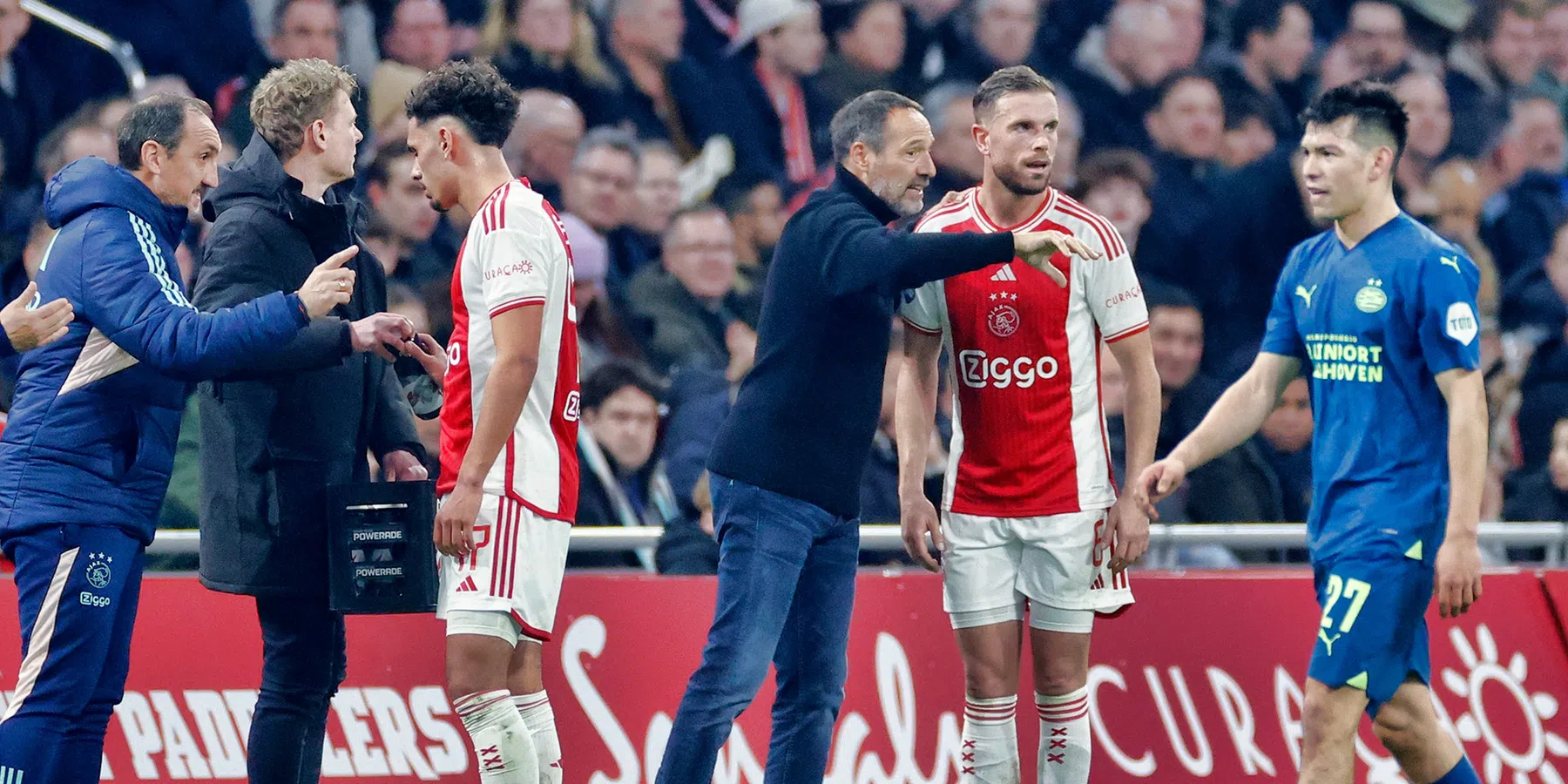 Van 't Schip doet boekje open bij Ajax