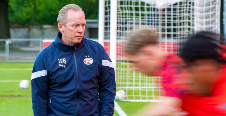 Boessen stopt als hoofdtrainer van Jong PSV