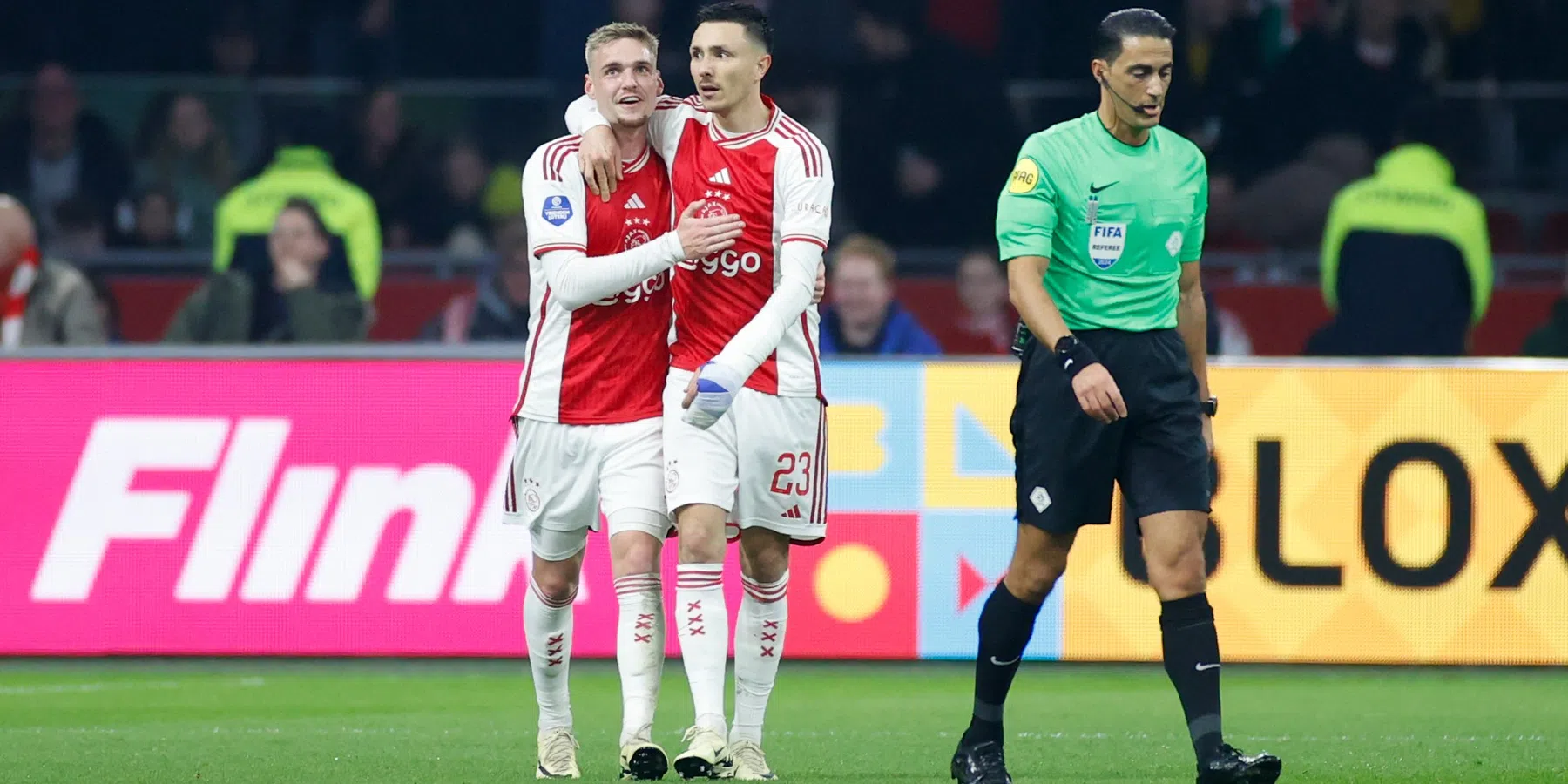 De Mos dolenthousiast over Ajax-opleiding van Taylor