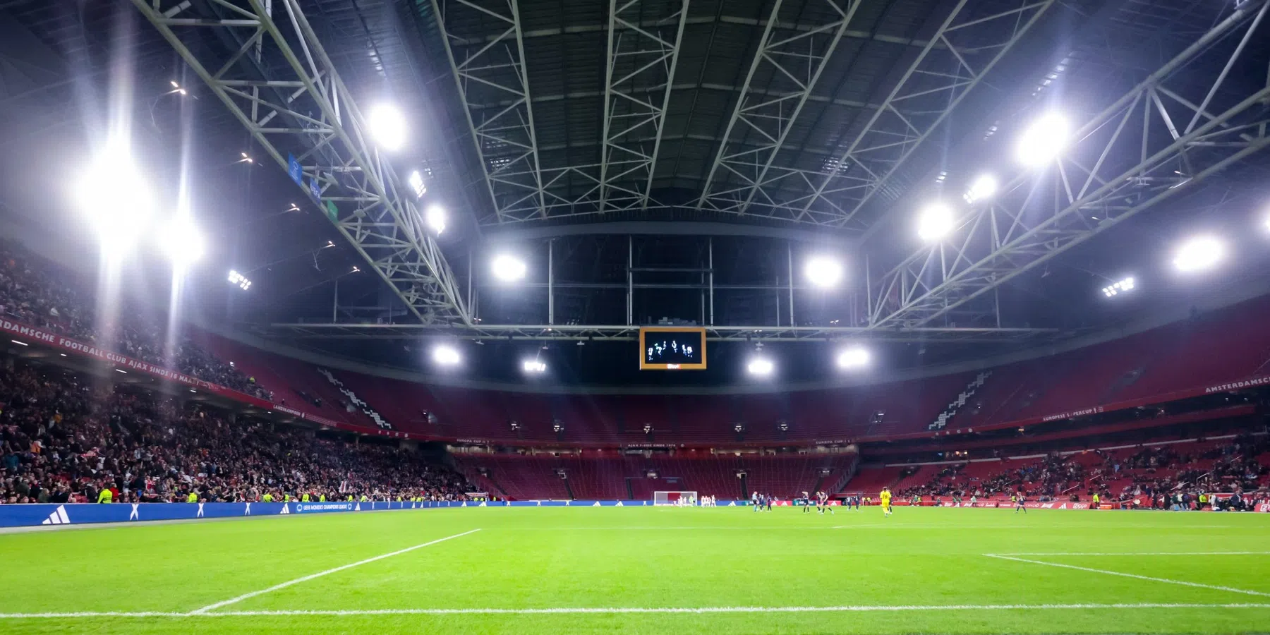 Ajax kiest uit drie opties voor play-offs door Toppers