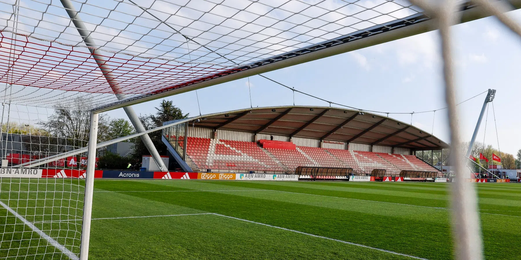 Ajax start met bouw aan nieuw trainingscomplex